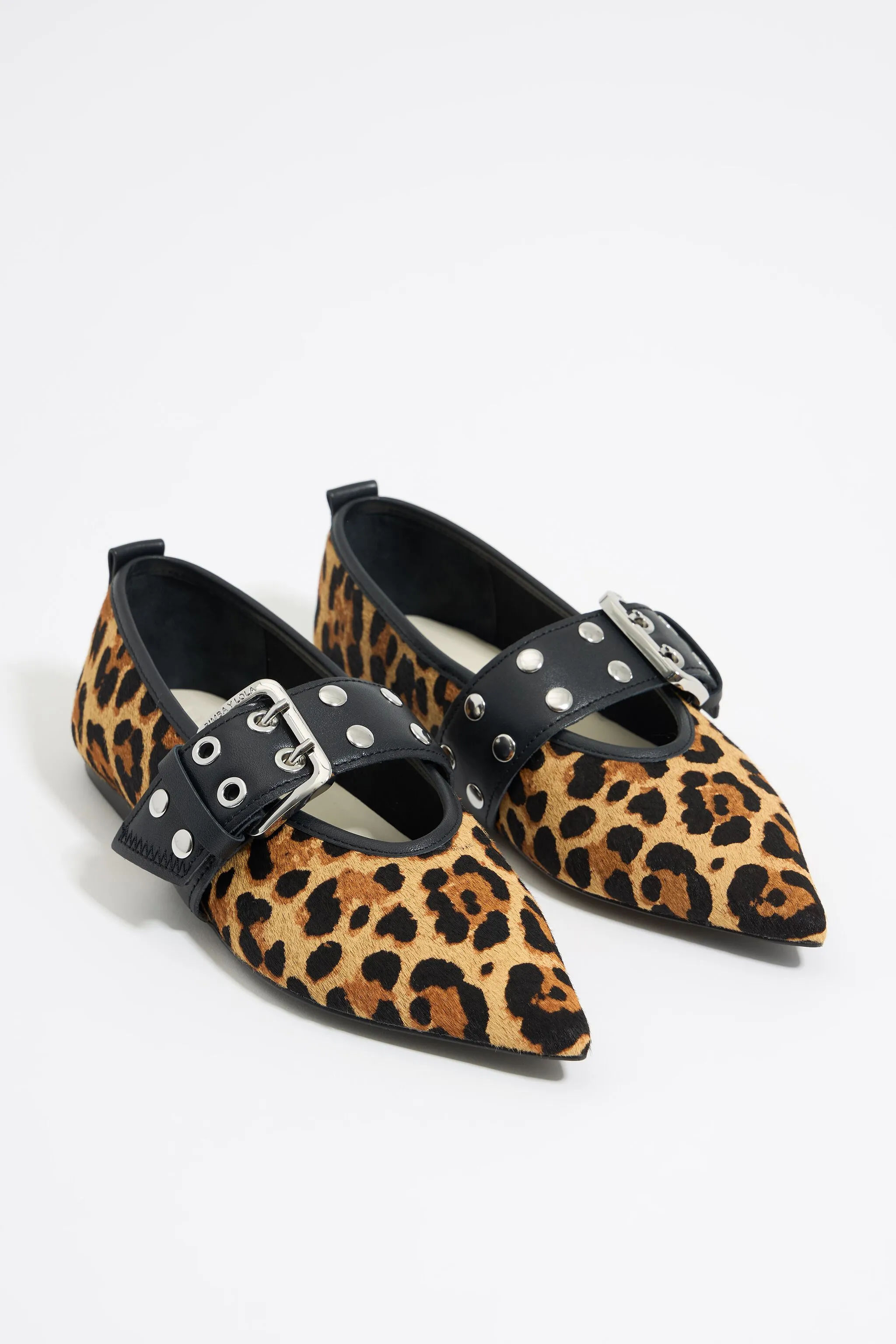 Bailarina tachas pelo print Leopardo