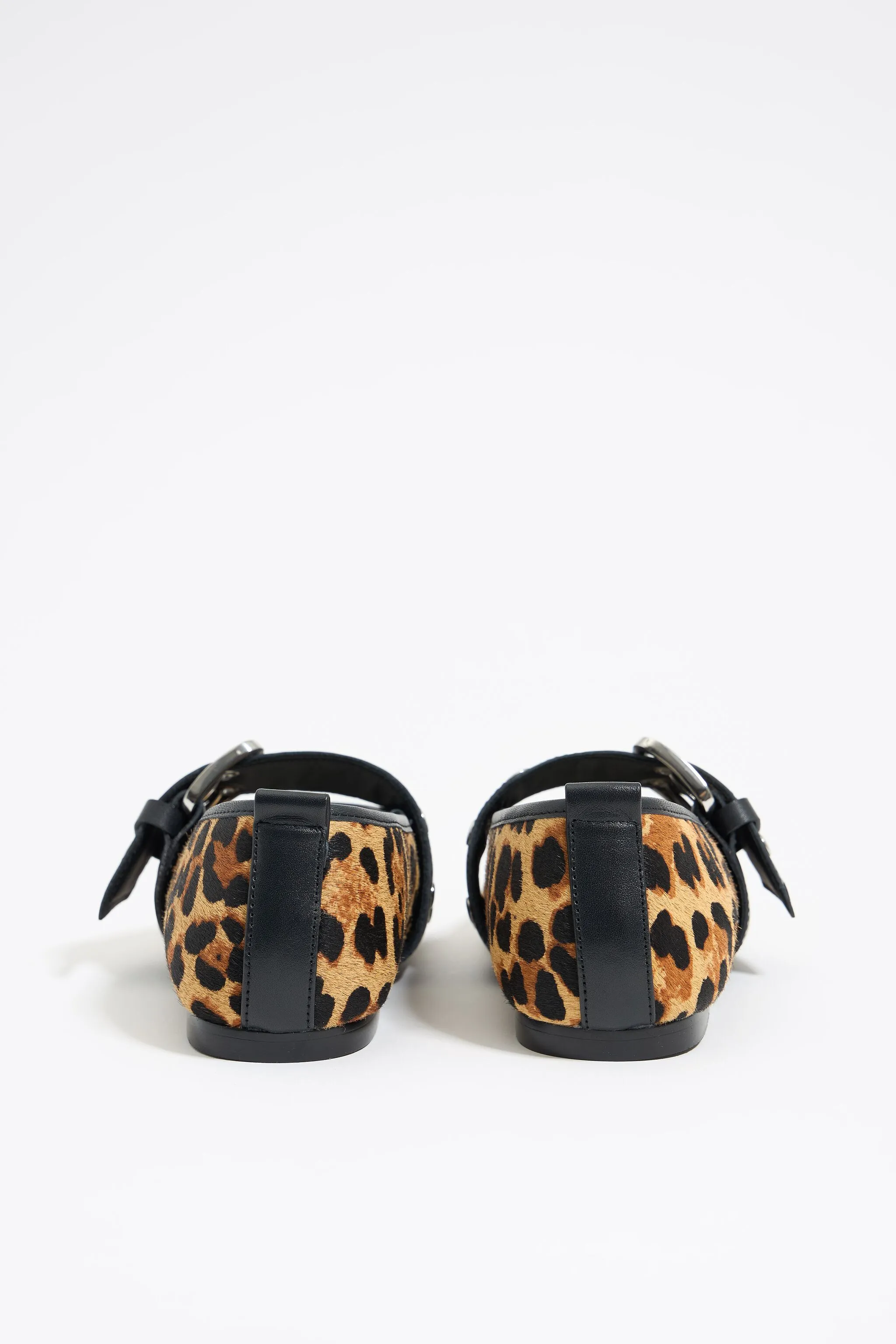 Bailarina tachas pelo print Leopardo