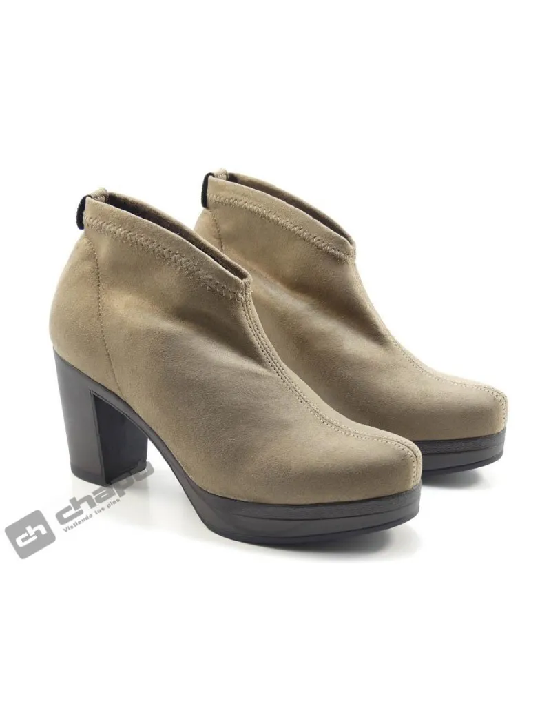 Botines Taupe Pedro Miralles 26500  Weekend