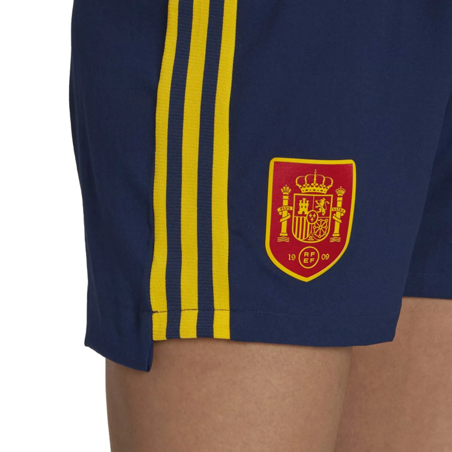 Short adidas España mujer 2022 2023